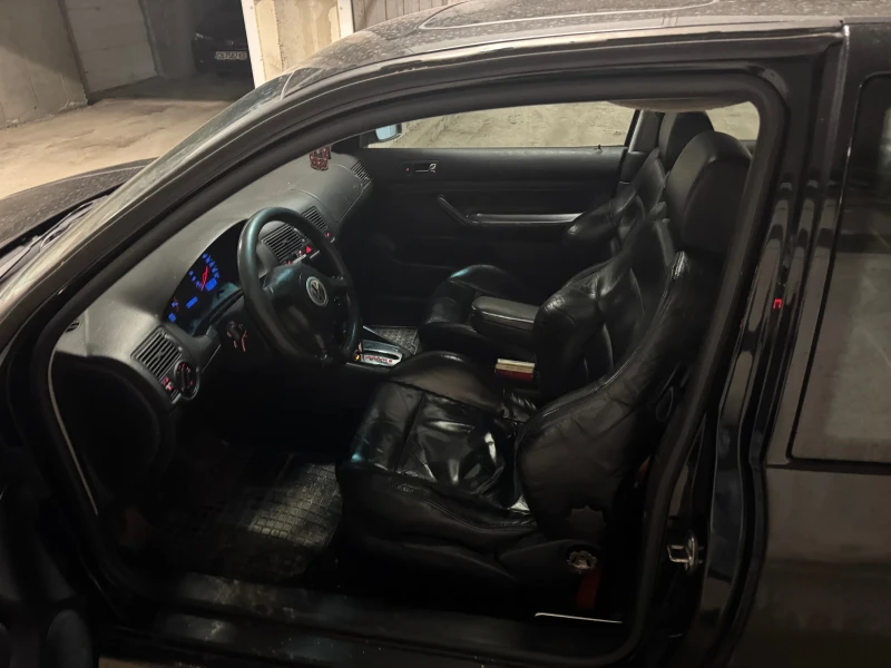VW Golf, снимка 10 - Автомобили и джипове - 53157928