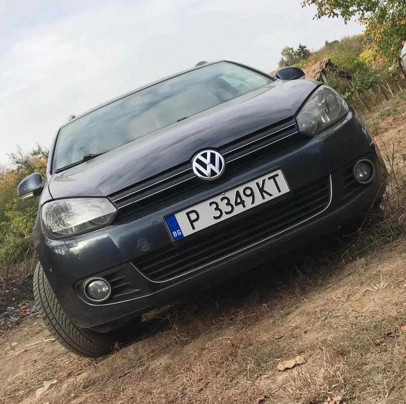 VW Golf Variant 1.6 tdi, снимка 2 - Автомобили и джипове - 53141595