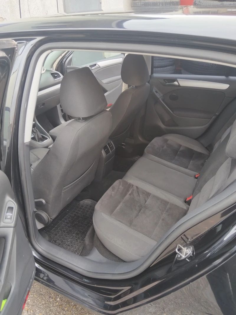 VW Golf VI 4MOTION, снимка 7 - Автомобили и джипове - 53245581