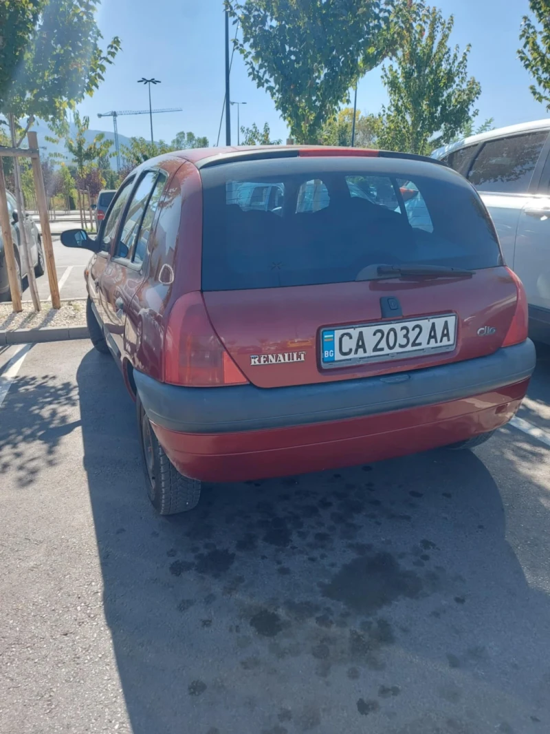 Renault Clio, снимка 3 - Автомобили и джипове - 53286035