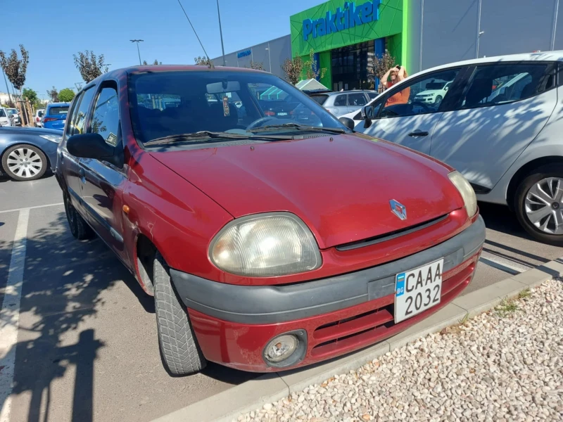 Renault Clio, снимка 2 - Автомобили и джипове - 53286035