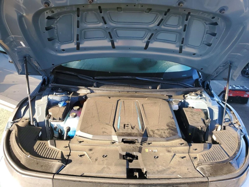 Hyundai Ioniq 5 LIMITED* АМБИЕНТ* ПАНОРАМА* КОЖА* HUD* , снимка 11 - Автомобили и джипове - 53564867