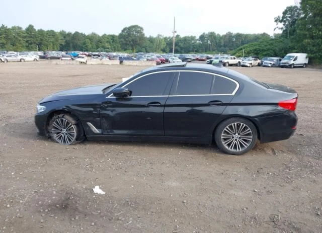 BMW 330 i xDrive * Подгрев * Карплей * Шибидах, снимка 14 - Автомобили и джипове - 48992022