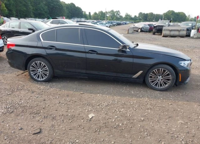 BMW 330 i xDrive * Подгрев * Карплей * Шибидах, снимка 13 - Автомобили и джипове - 48992022