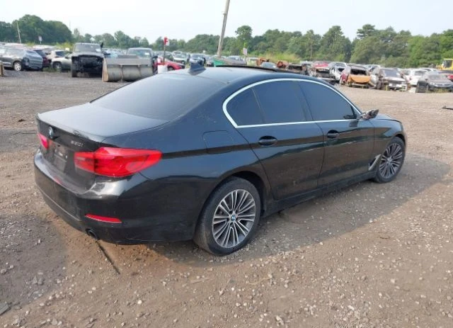 BMW 330 i xDrive * Подгрев * Карплей * Шибидах, снимка 4 - Автомобили и джипове - 48992022