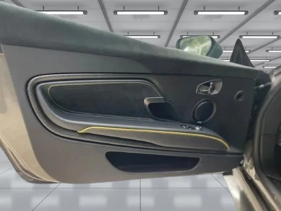 Aston Martin DBS = Ultimate = 1 of 199 Гаранция - изображение 7