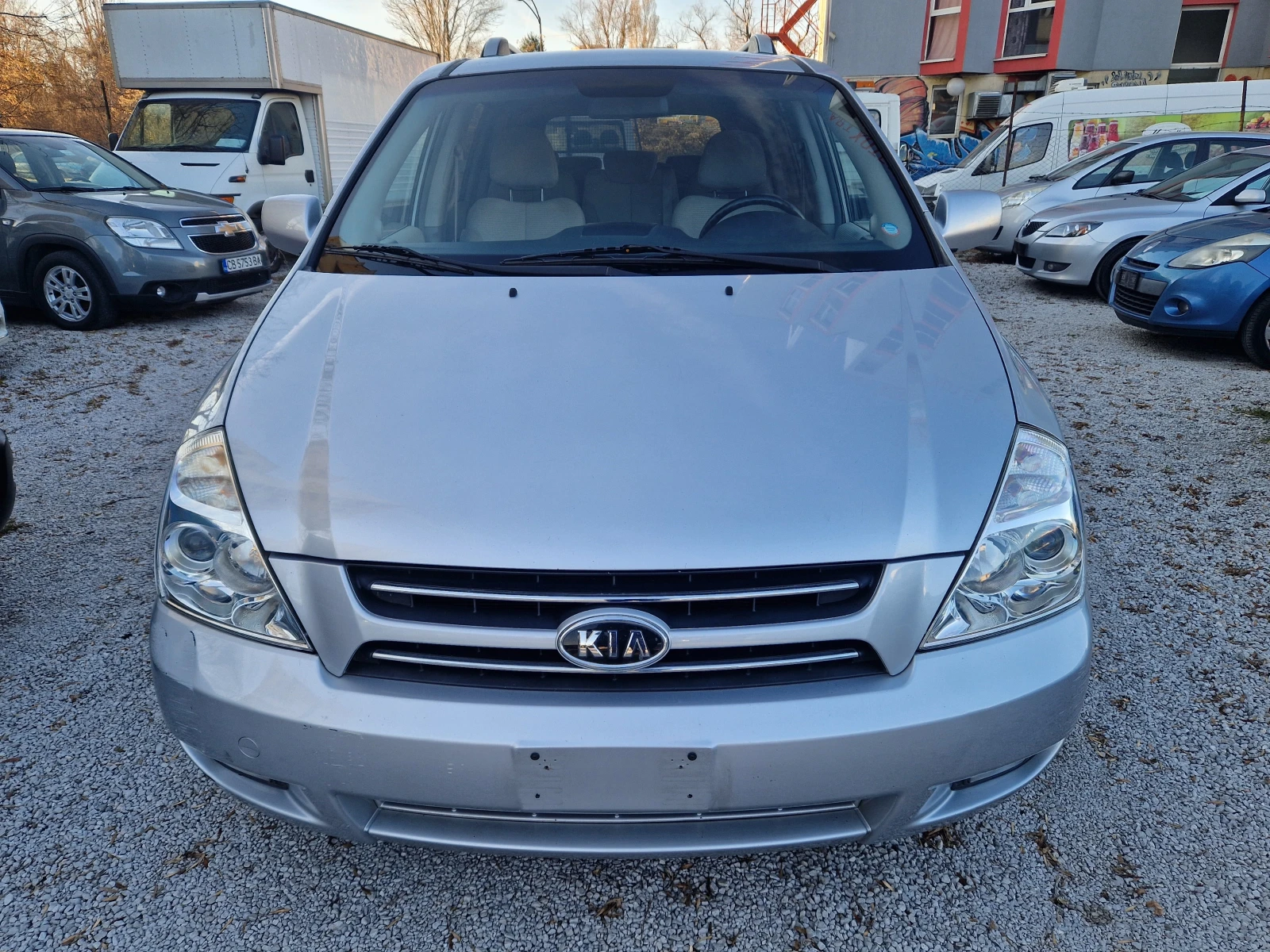 Kia Carnival 2.9CRDI/7м - изображение 2