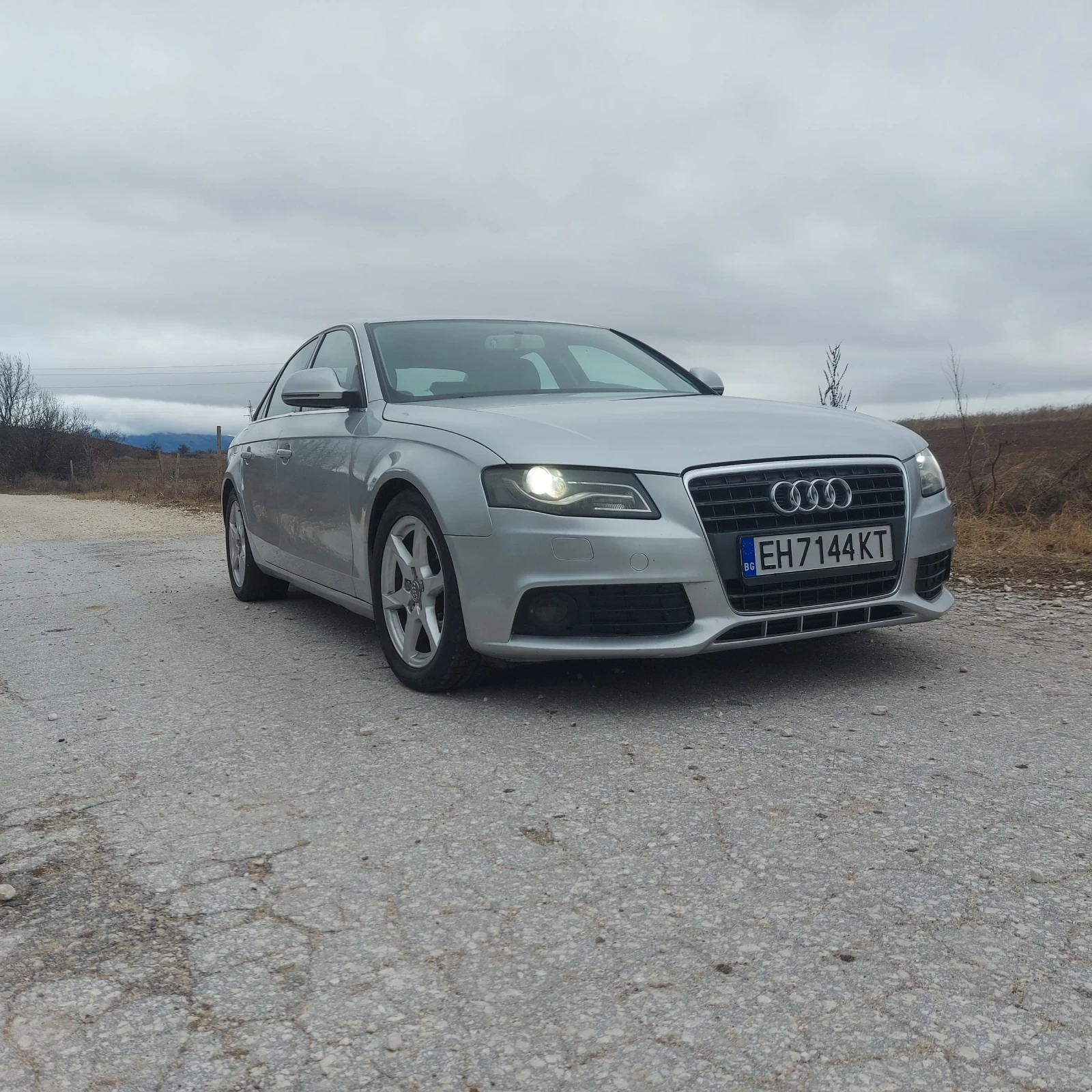 Audi A4 2.0TFSI - изображение 2