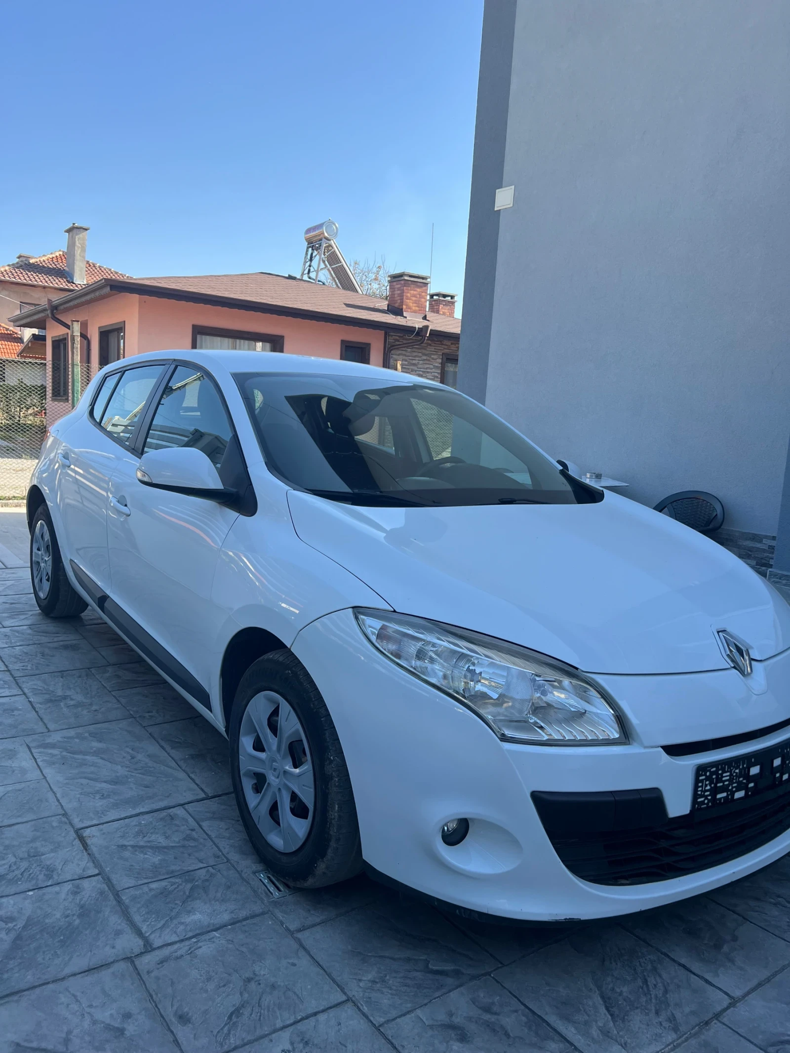 Renault Megane 1.5 Дизел 90к.с 2010г - изображение 5