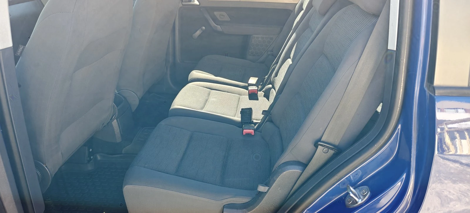 VW Touran 2.0i-7места09г | Mobile.bg — изображение 12