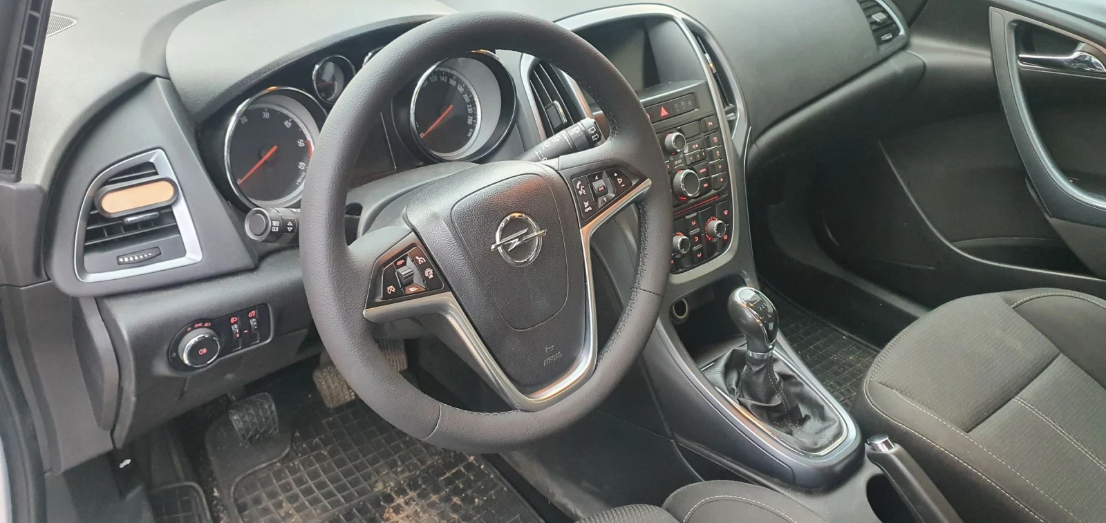 Opel Astra  - изображение 8