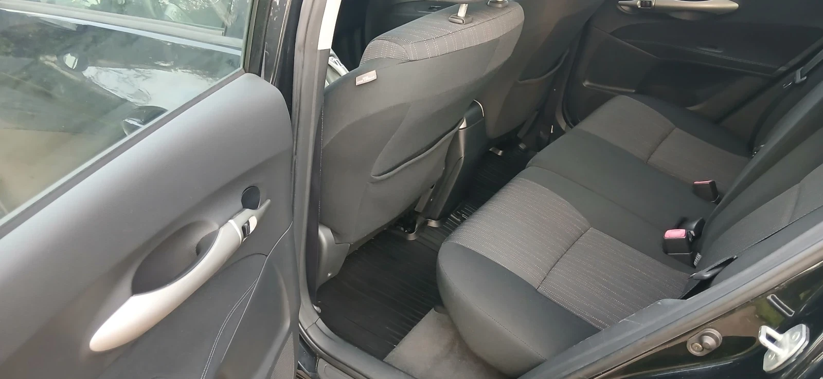 Toyota Auris  1.6  132.. | Mobile.bg   11