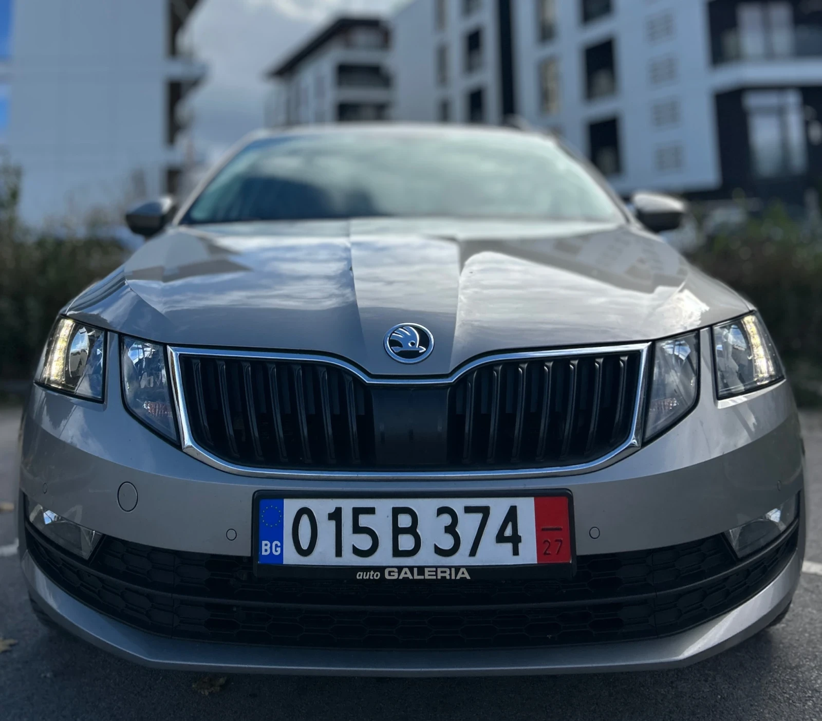 Skoda Octavia 2.0TDI* BUSINESS* НОВИ ЗИМНИ ГУМИ! - изображение 4