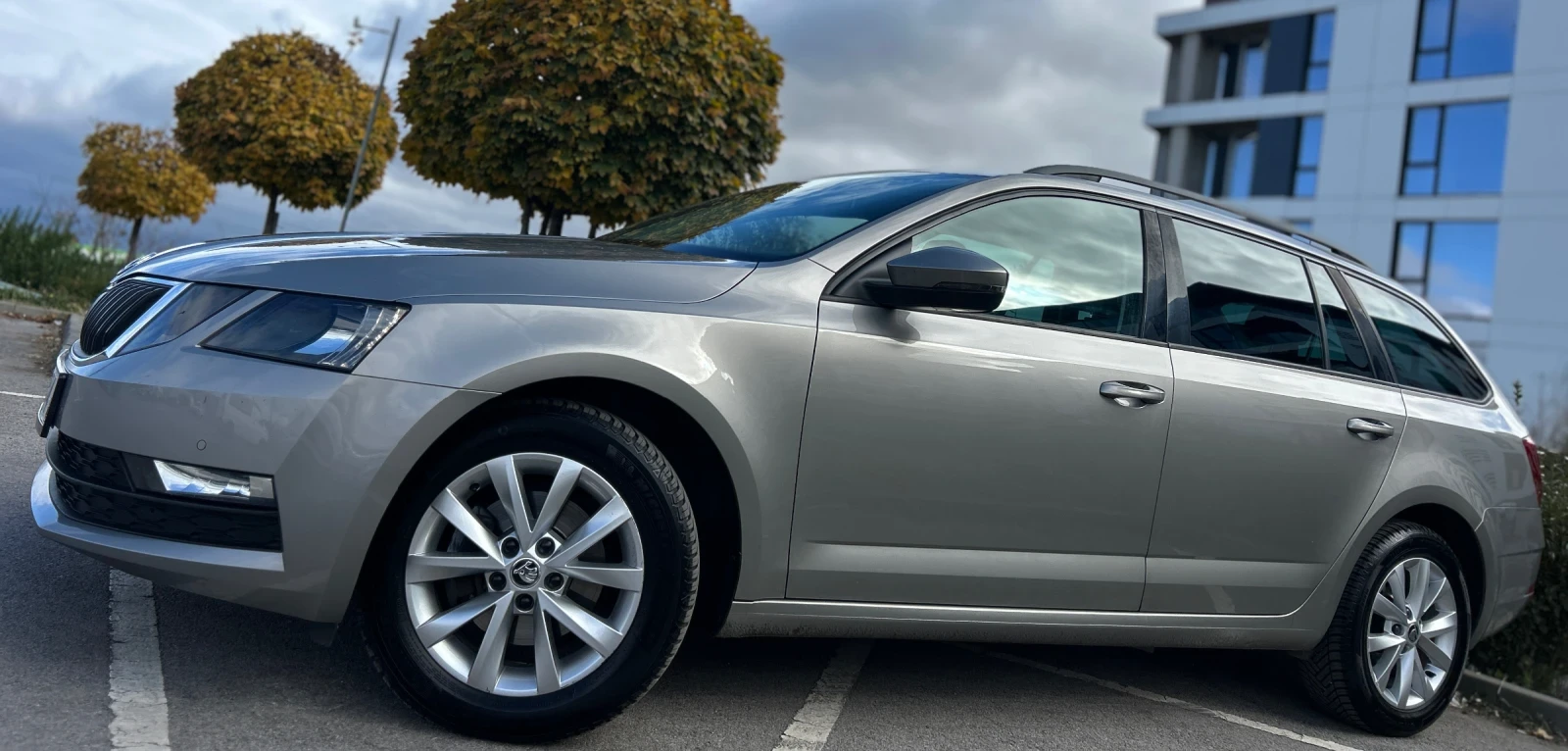 Skoda Octavia 2.0TDI* BUSINESS* НОВИ ЗИМНИ ГУМИ! - изображение 7