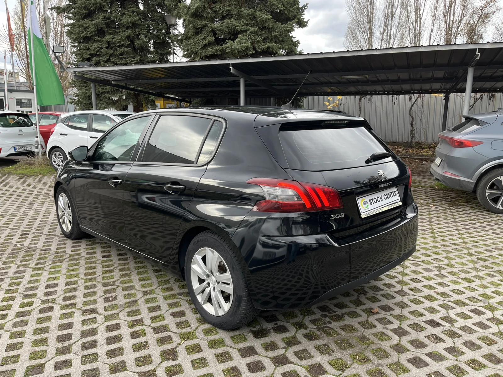 Peugeot 308 1.2 PureTech 130 BVM6 | Mobile.bg   6