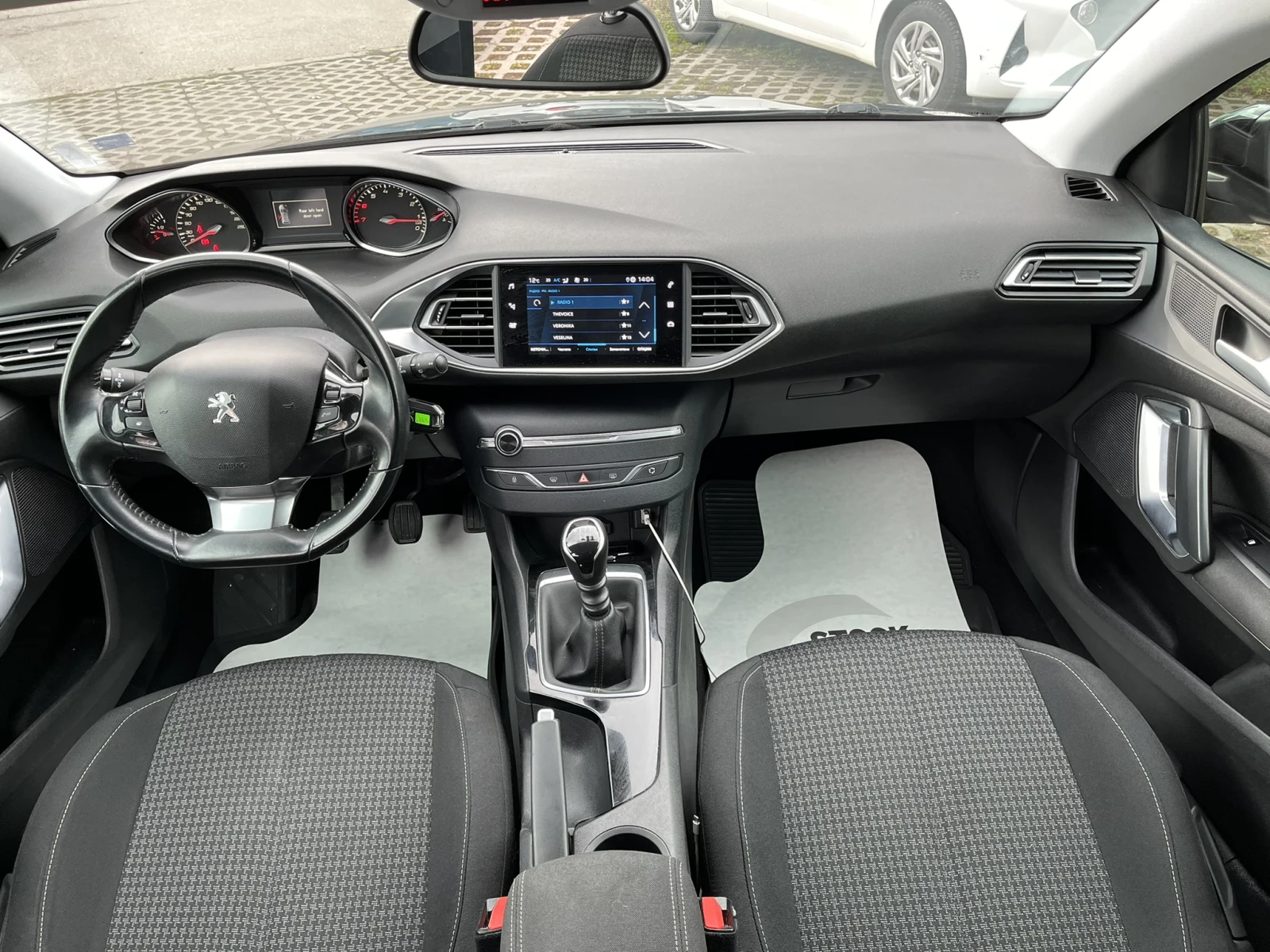 Peugeot 308 1.2 PureTech 130 BVM6 | Mobile.bg   11