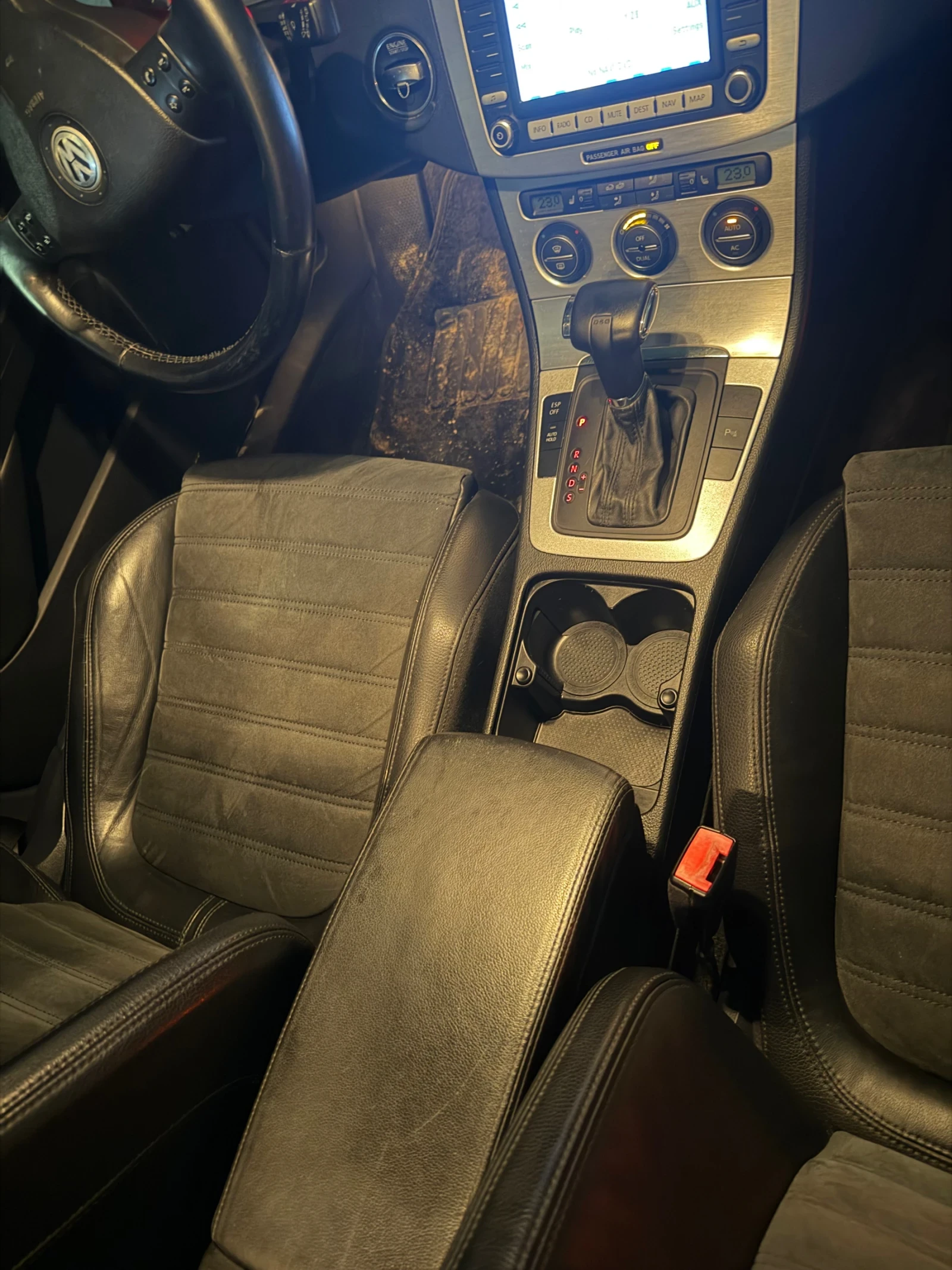 VW Passat 2.0 TDI 170 - изображение 7