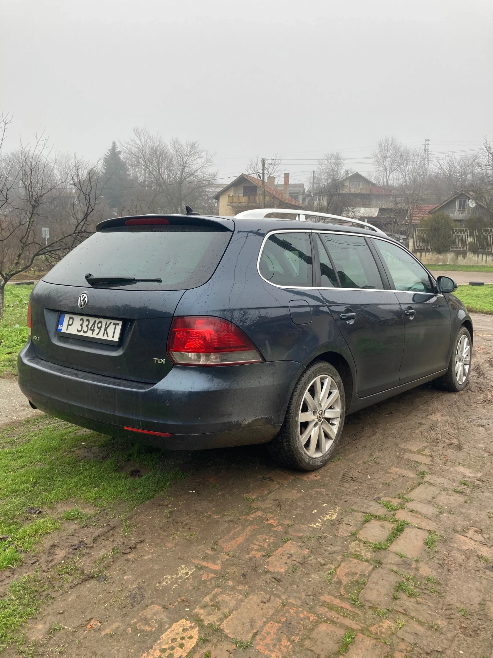 VW Golf Variant 1.6 tdi - изображение 6