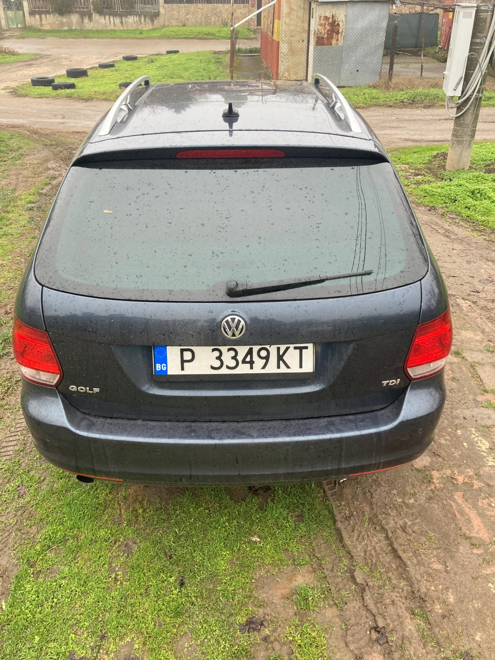 VW Golf Variant 1.6 tdi - изображение 8