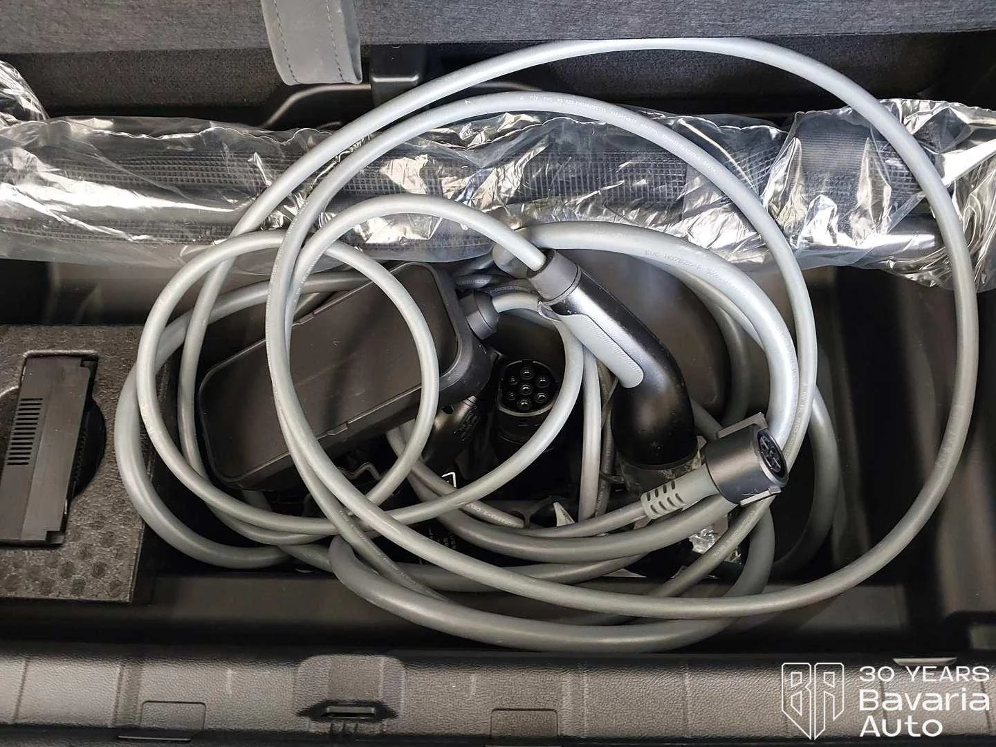 BMW iX 50 xDrive Sport, снимка 14 - Автомобили и джипове - 54044513