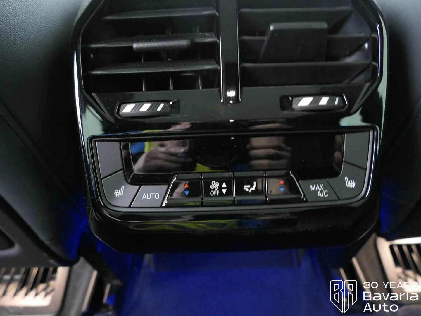 BMW iX 50 xDrive Sport, снимка 12 - Автомобили и джипове - 54044513