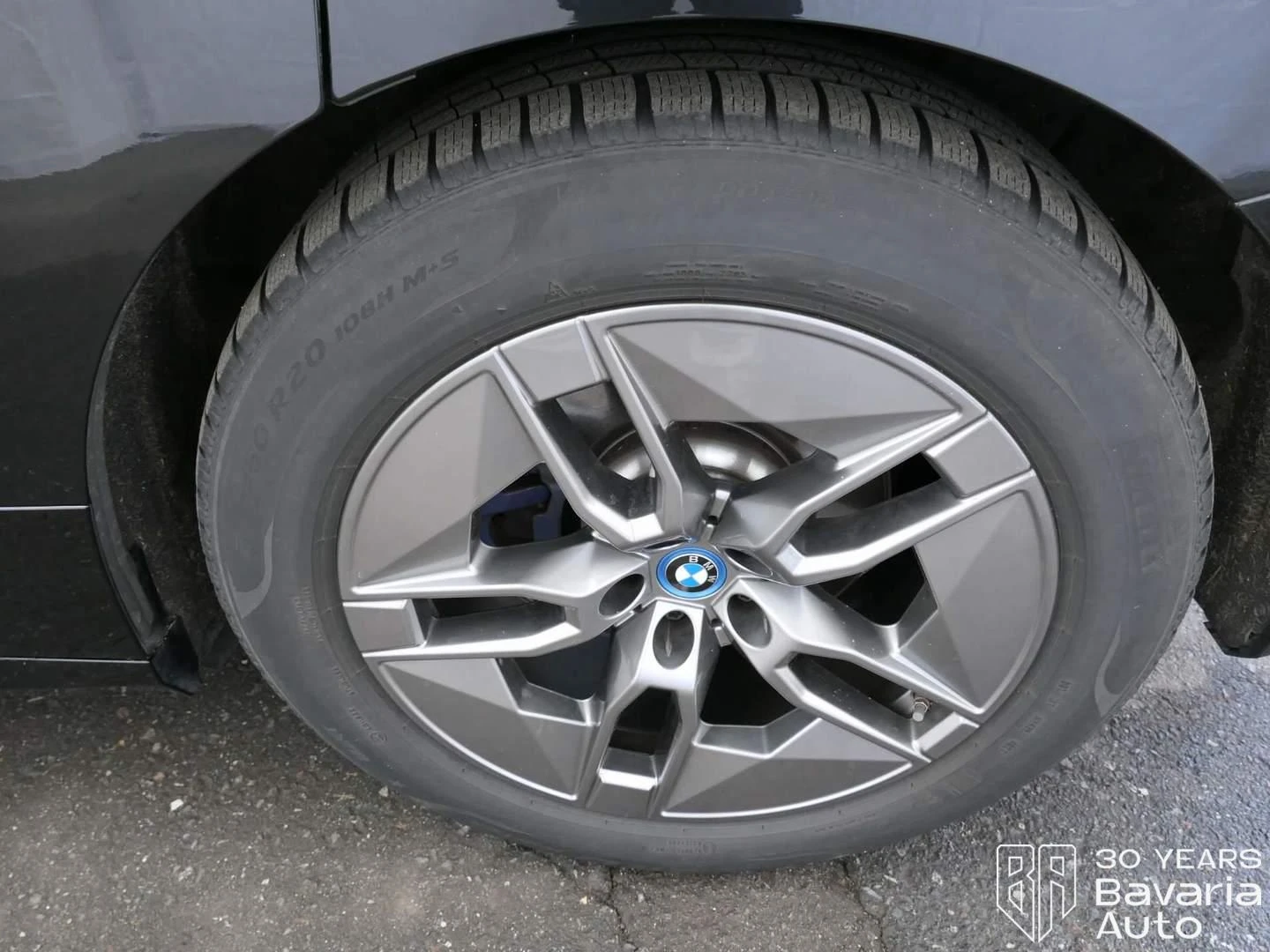 BMW iX 50 xDrive Sport, снимка 16 - Автомобили и джипове - 54044513