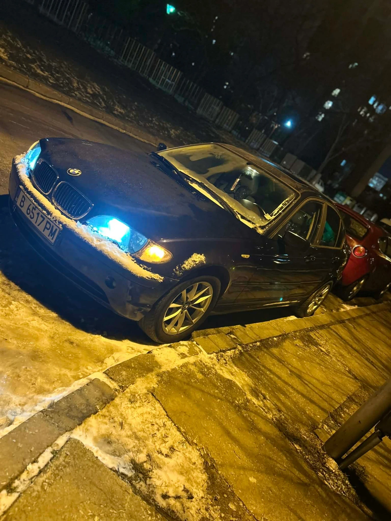 BMW 320, снимка 3 - Автомобили и джипове - 54231581