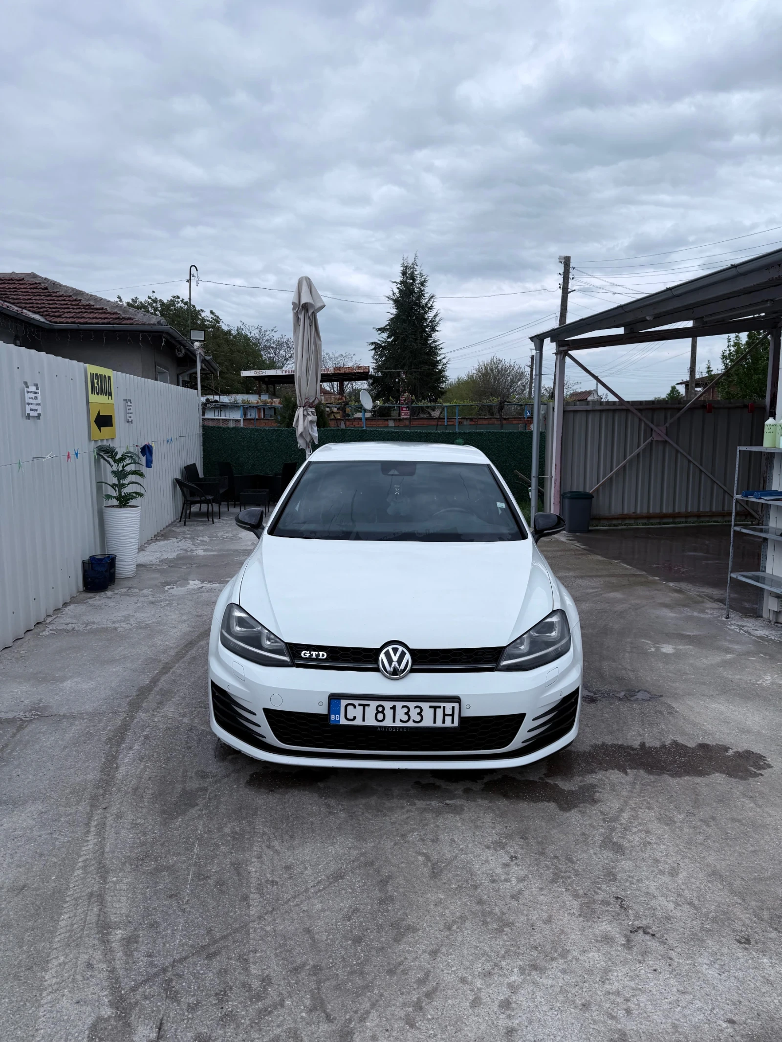 VW Golf