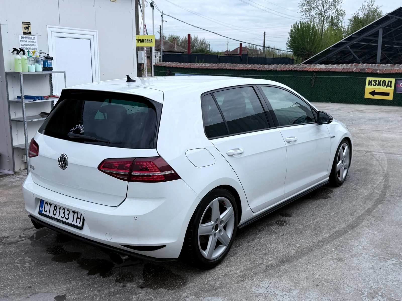 VW Golf, снимка 3 - Автомобили и джипове - 54381425