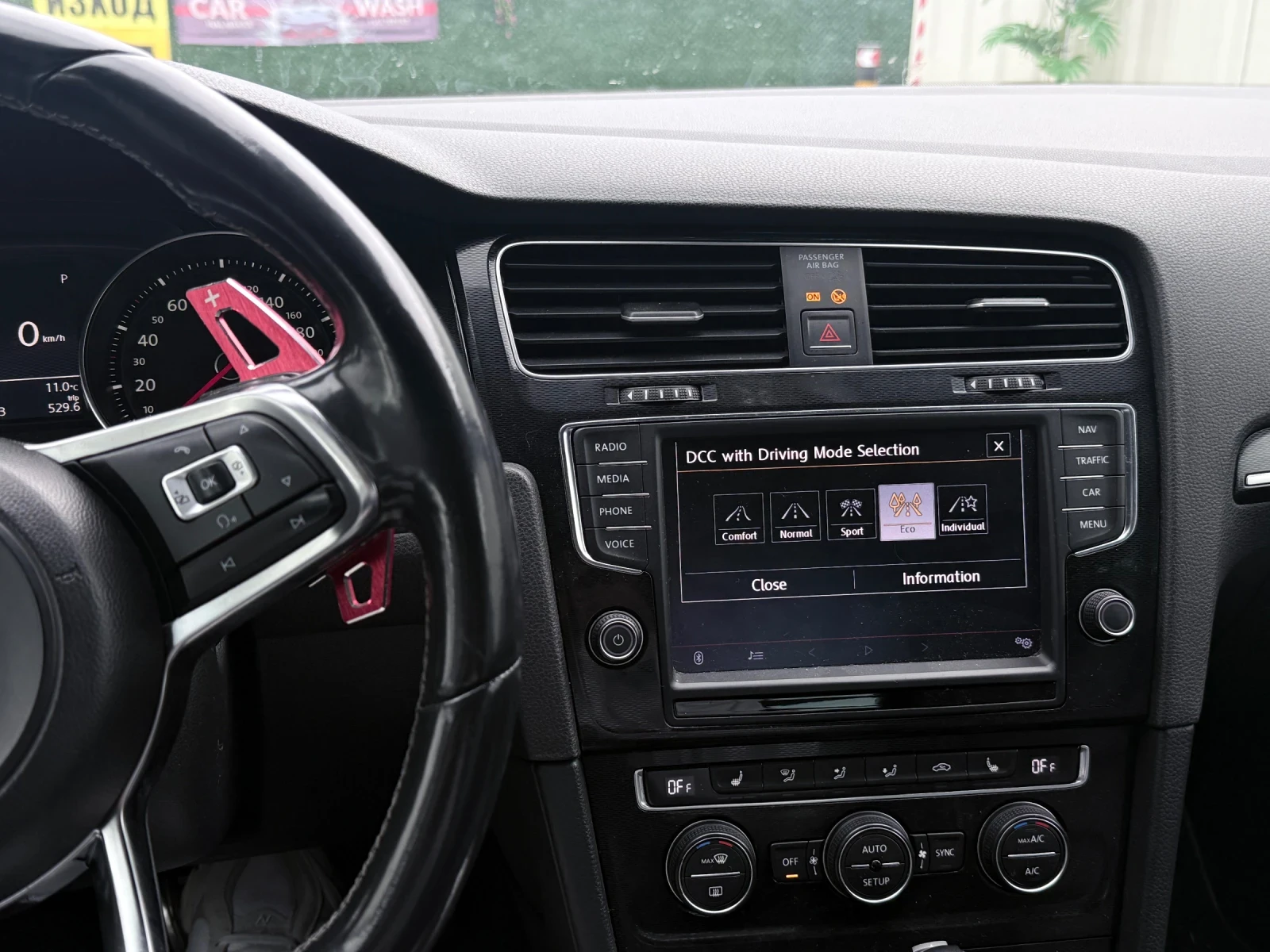 VW Golf, снимка 8 - Автомобили и джипове - 54381425
