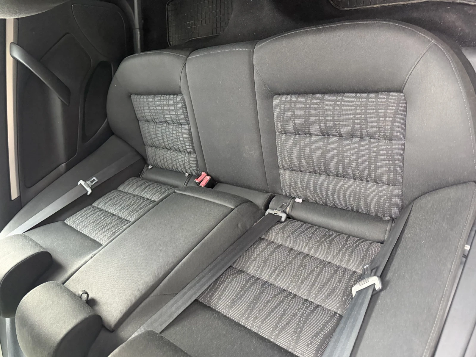Skoda Octavia 1.8 , снимка 13 - Автомобили и джипове - 54952983