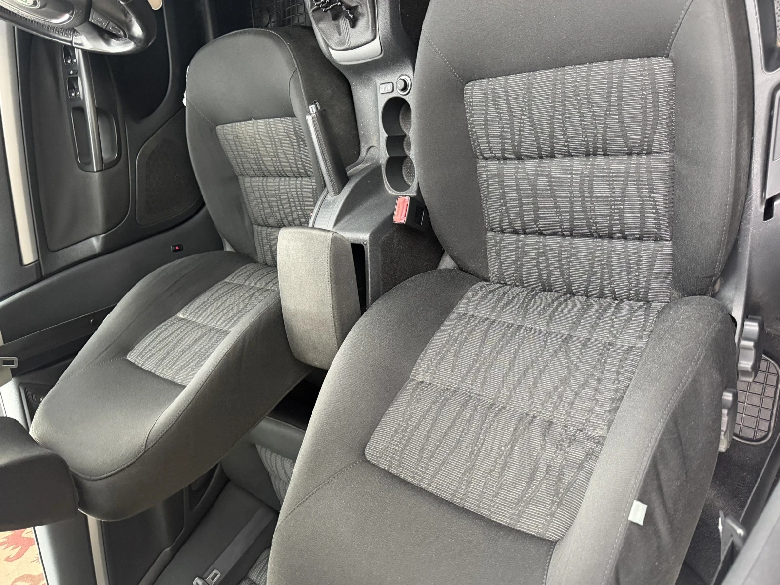 Skoda Octavia 1.8 , снимка 12 - Автомобили и джипове - 54952983