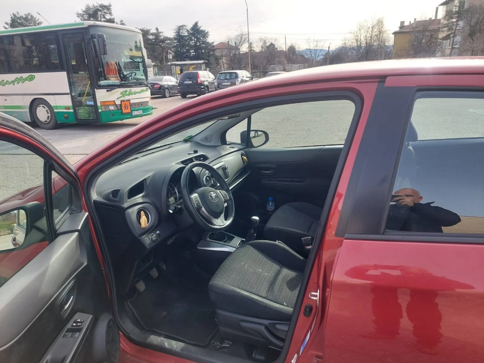 Toyota Yaris, снимка 16 - Автомобили и джипове - 55170391