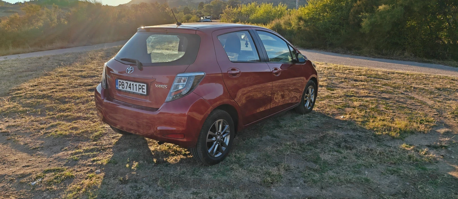 Toyota Yaris, снимка 5 - Автомобили и джипове - 55170391