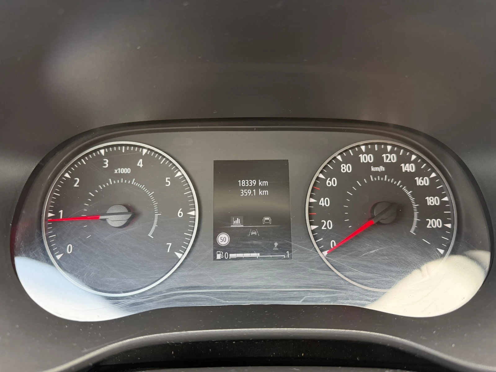 Dacia Logan 1.0 Tce/LPG/90k.c., снимка 17 - Автомобили и джипове - 55363004