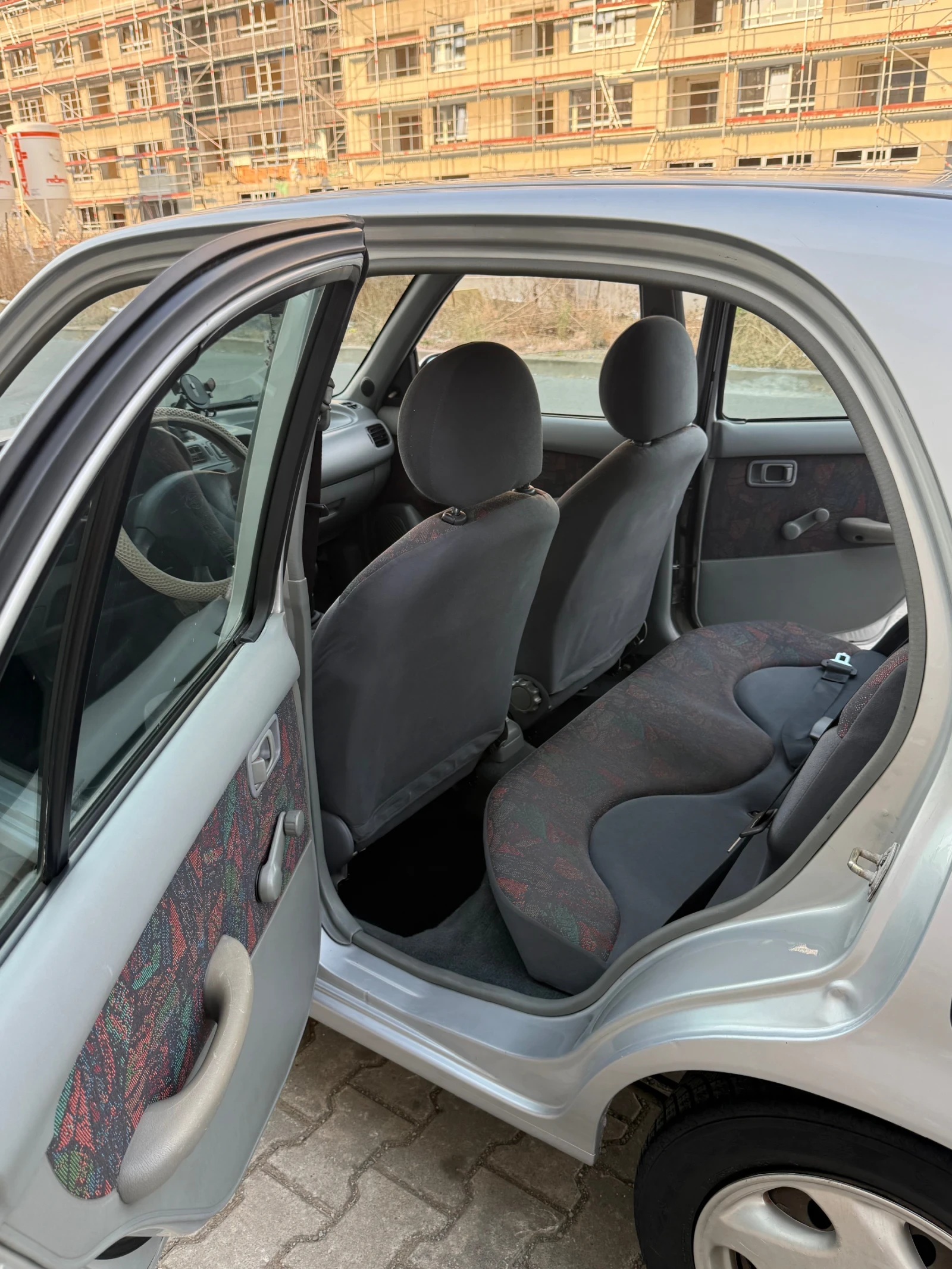 Nissan Micra, снимка 7 - Автомобили и джипове - 56060134