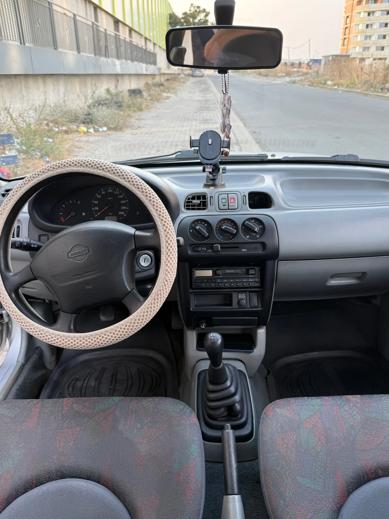 Nissan Micra, снимка 9 - Автомобили и джипове - 56060134
