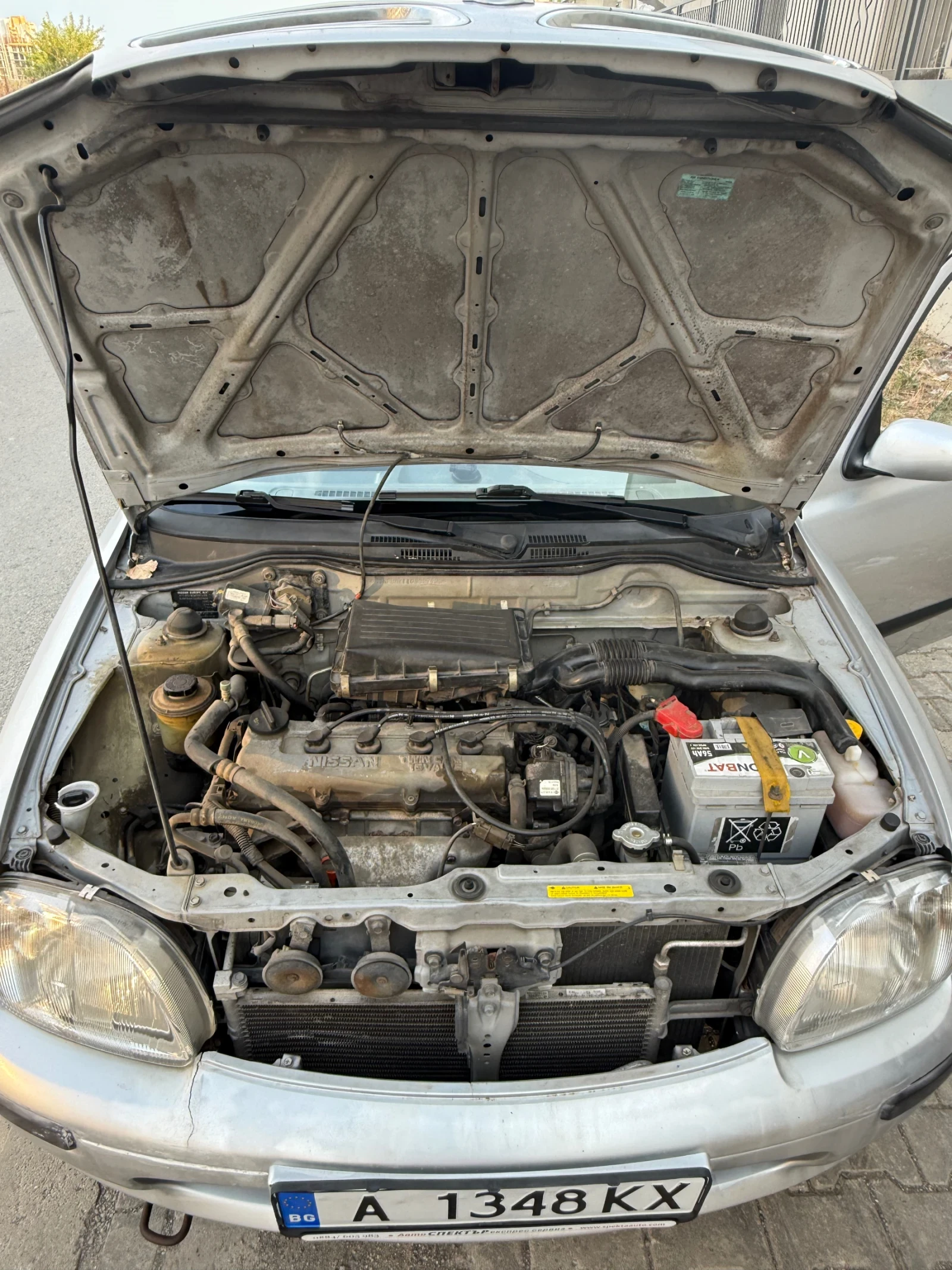 Nissan Micra, снимка 10 - Автомобили и джипове - 56060134