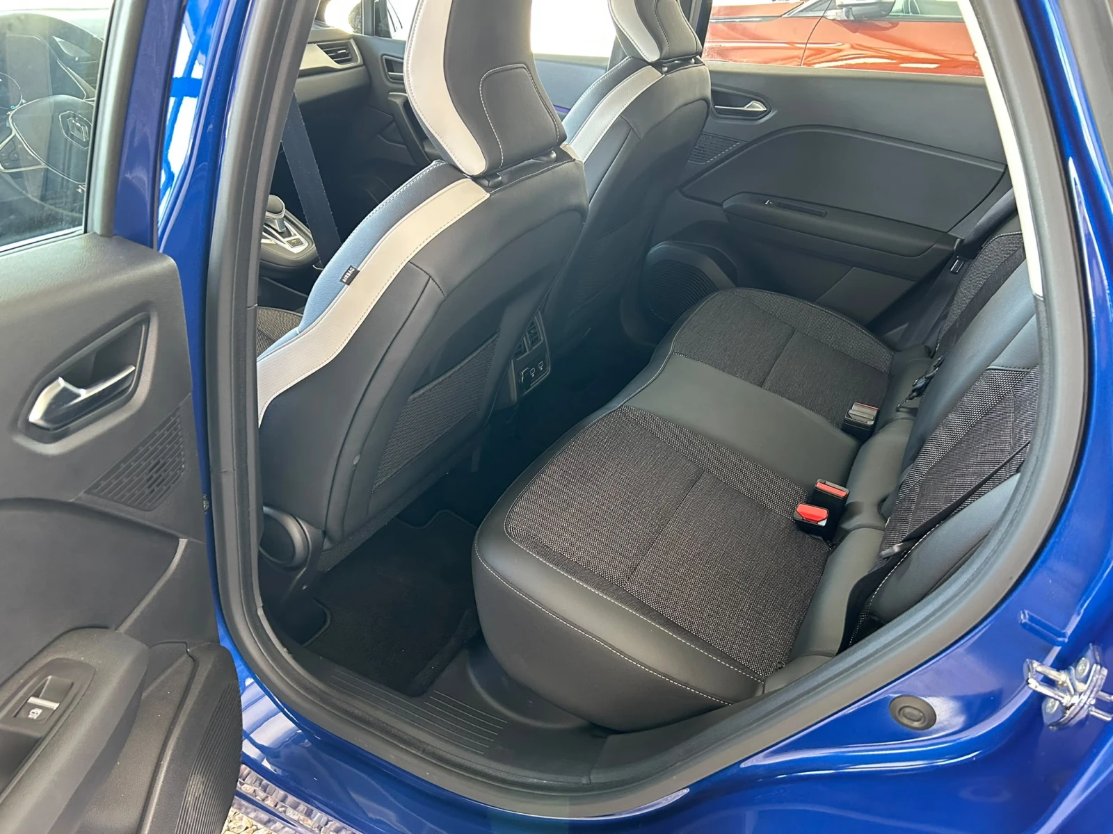 Renault Captur plug in hibrid | Mobile.bg � ����������� 14