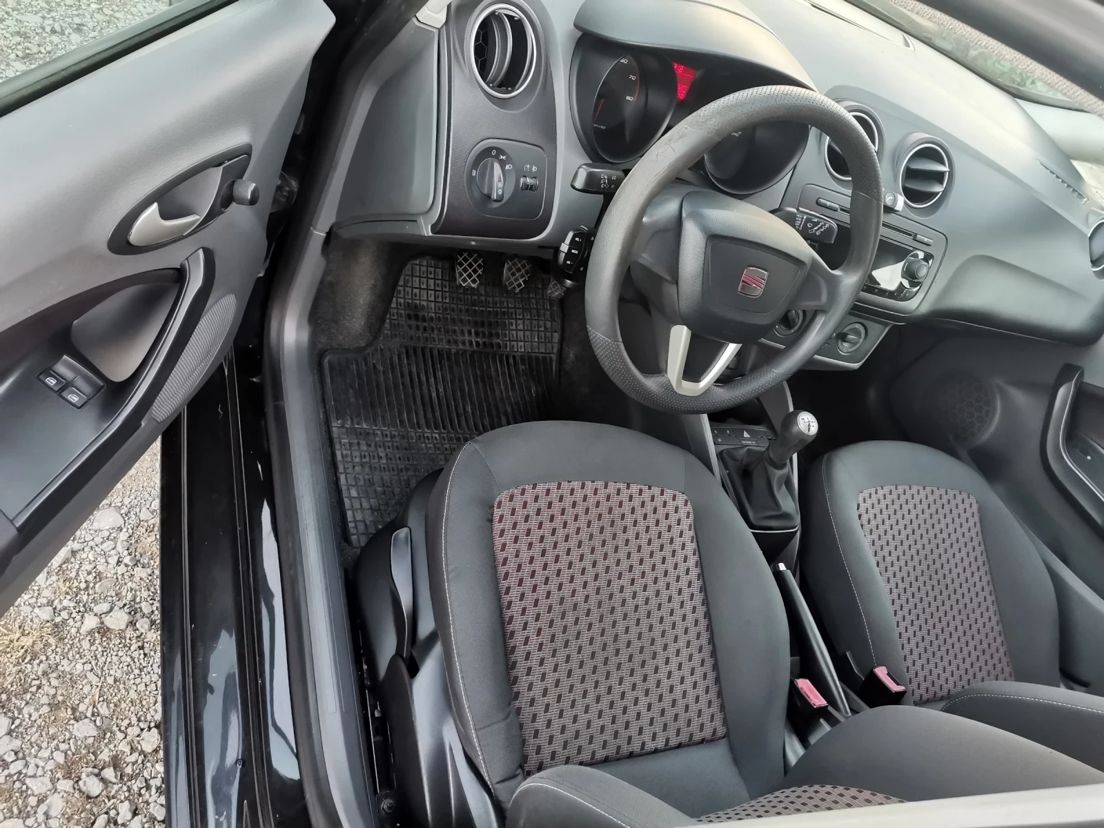 Seat Ibiza 1.4-86�� �������� | Mobile.bg � ����������� 10