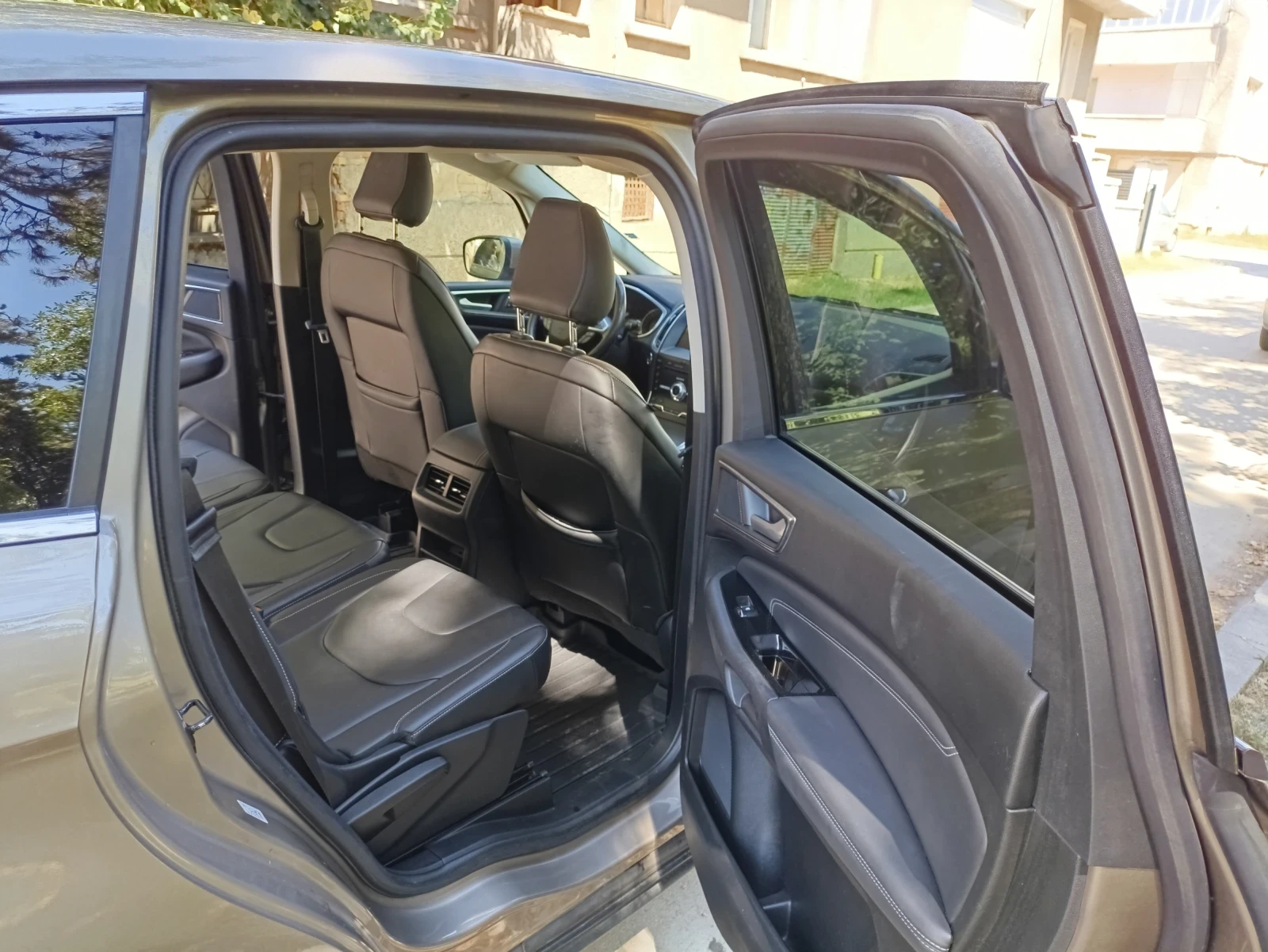 Ford S-Max 2.0  ecoblue 150�� | Mobile.bg � ����������� 9