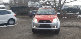 Daihatsu Terios 1.3i ГАЗ-БЕНЗИН BI-COLOR 4X4 ВНОС ИТАЛИЯ БЕЗ РЪЖДИ, снимка 2