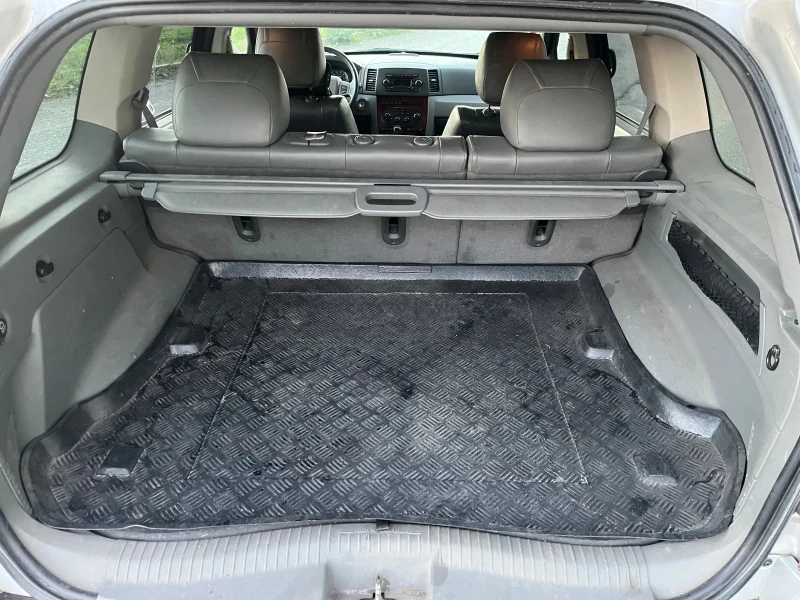 Jeep Grand cherokee, снимка 9 - Автомобили и джипове - 52724910