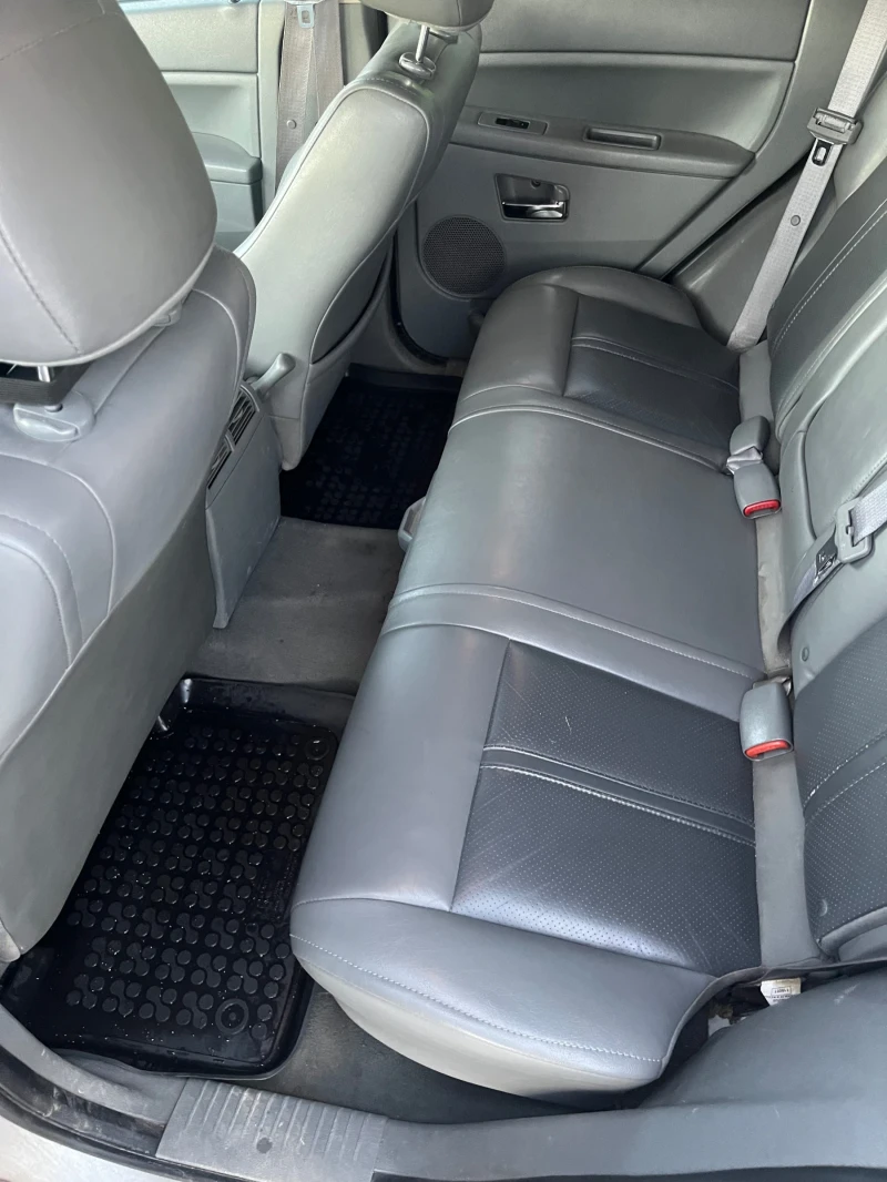 Jeep Grand cherokee, снимка 8 - Автомобили и джипове - 52724910