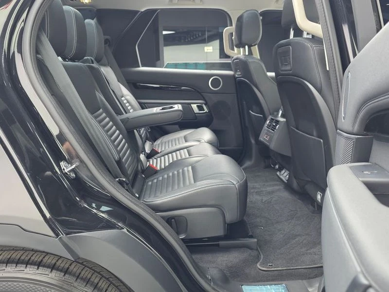 Land Rover Discovery 3.0 Automatic, снимка 12 - Автомобили и джипове - 55845910