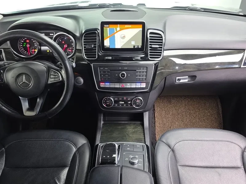 Mercedes-Benz GLE W166 Gle350 D 4Matic, снимка 13 - Автомобили и джипове - 56286412