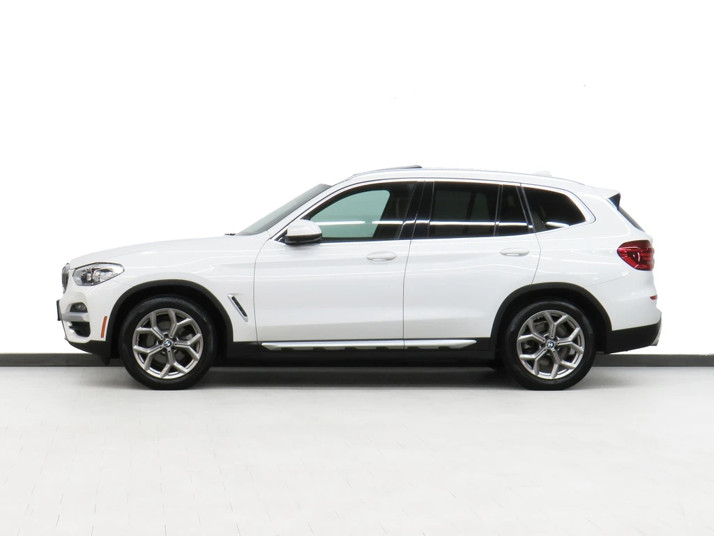 BMW X3 * xDrive30i | Nav | Leather | Pano roof | CarPlay  - изображение 6