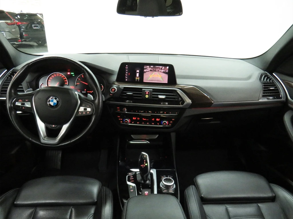 BMW X3 * xDrive30i | Nav | Leather | Pano roof | CarPlay  - изображение 8