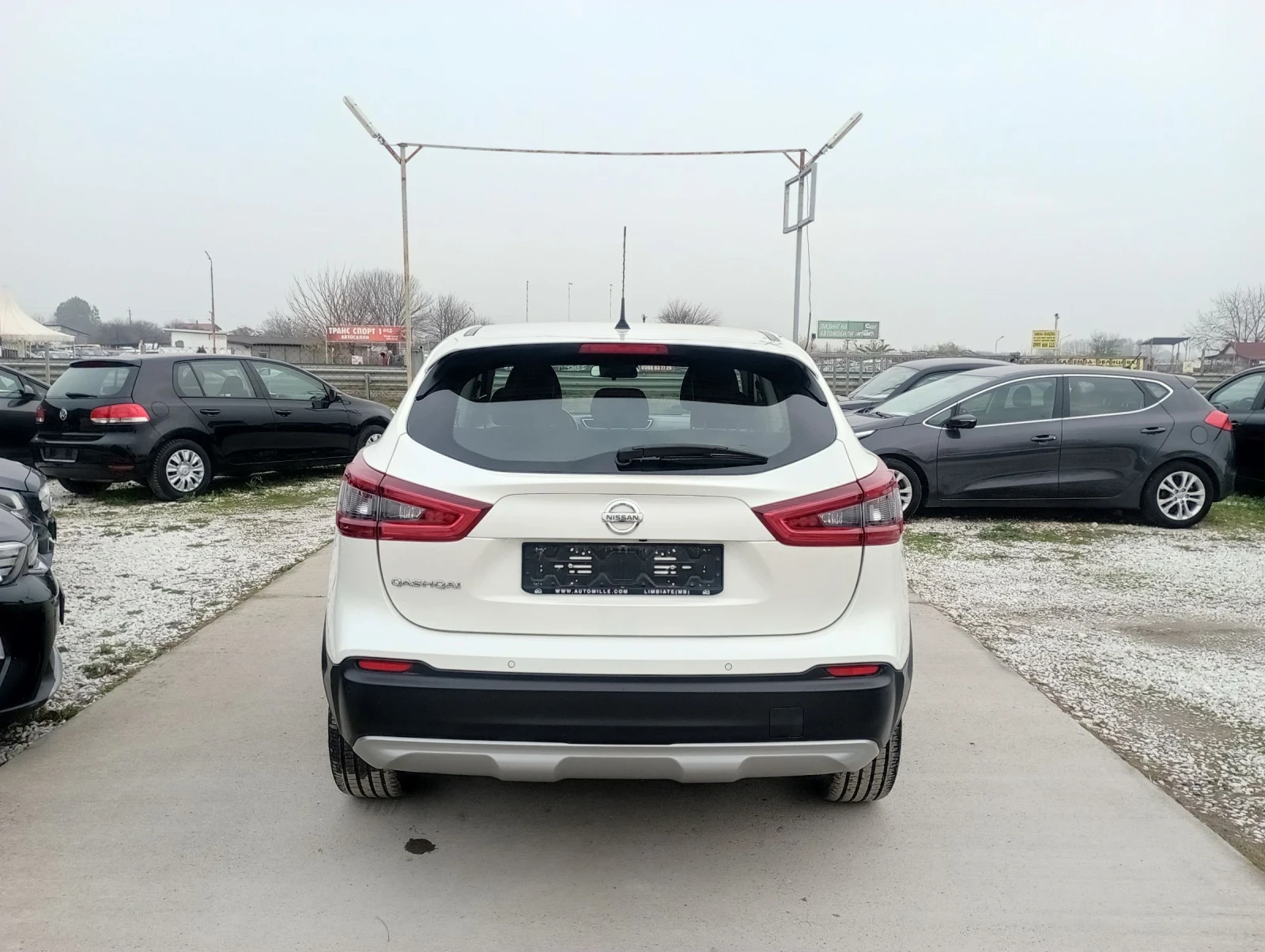 Nissan Qashqai 1.3, N-Connecta, ЕВРО 6D - изображение 6