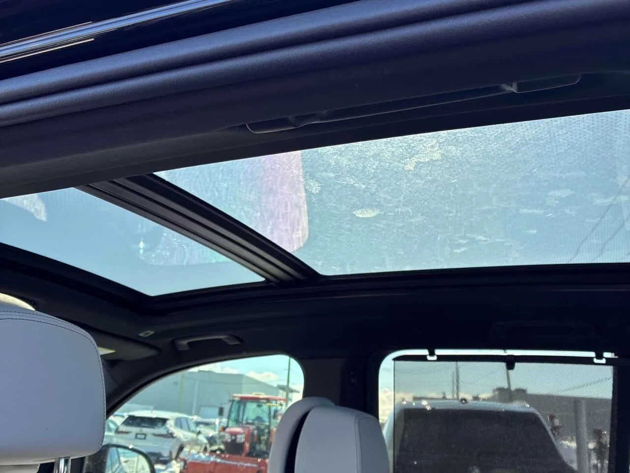 BMW X5 * xDrive40i * SAPPHIRE* CARBON* ДИСТРОНИК* 360, снимка 15 - Автомобили и джипове - 53966037